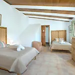 Villa Mairata